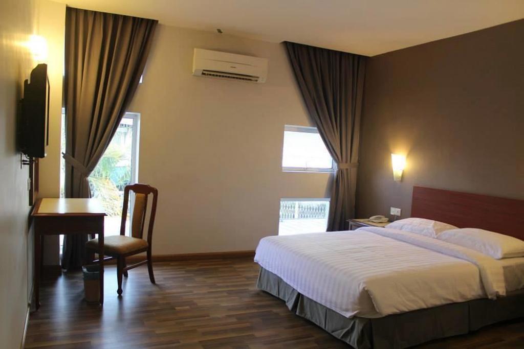 Hotel Puri 36 Kota Kinabalu Szoba fotó